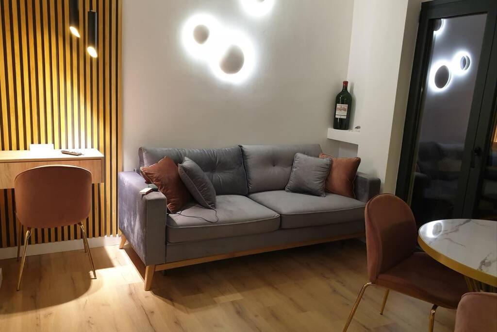 Ecostay-Serenity,Business Class Apartment By The Sea In Alimos Kalamaki Aten Exteriör bild